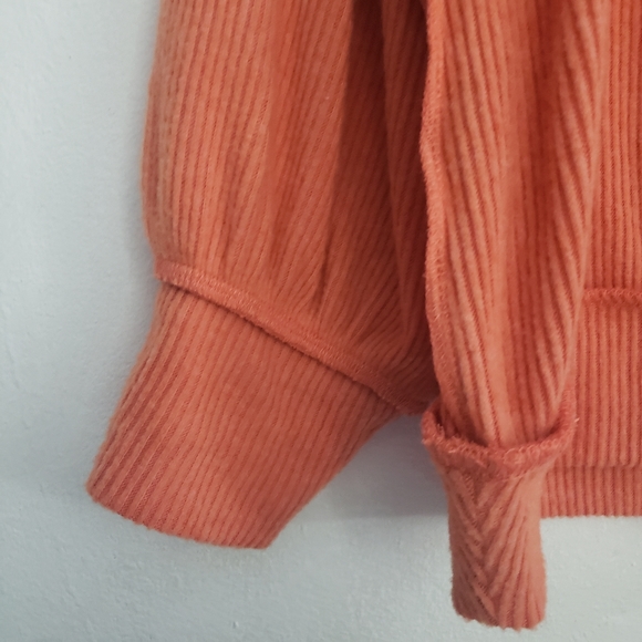 Free People Main Squeeze Hacci Balloon Sleeve Top - Picture 8 of 9